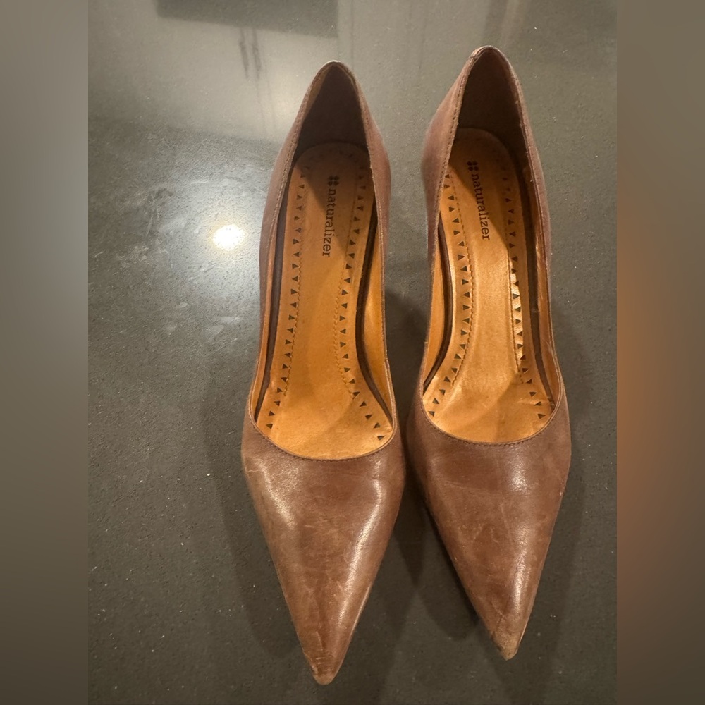 Naturalizer Brown Leather Heels